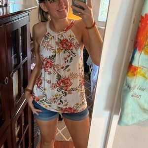 Loveapella Floral Keyhole Tank M